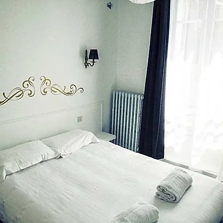 Hotel The Old Ravel Centre