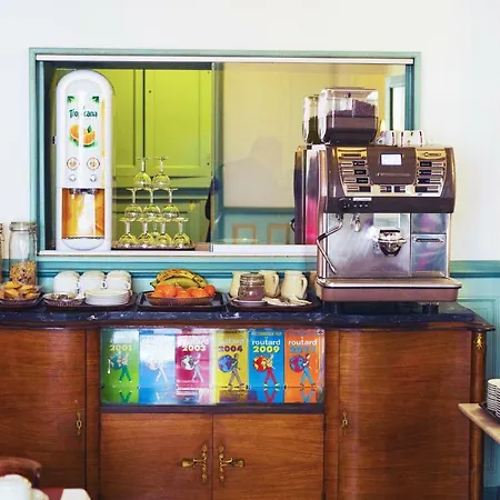 Otel The Old Ravel Centre