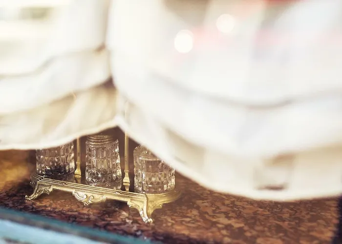 The Old Ravel Centre 2* Clermont-Ferrand